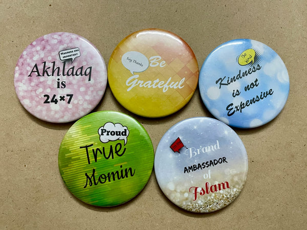 Grateful Badges are versatile accessories featuring Islamic messages, perfect for pinning on bags, clothing, or other items. Made from high-quality materials, they offer a durable and stylish way to express faith and positivity in everyday life.